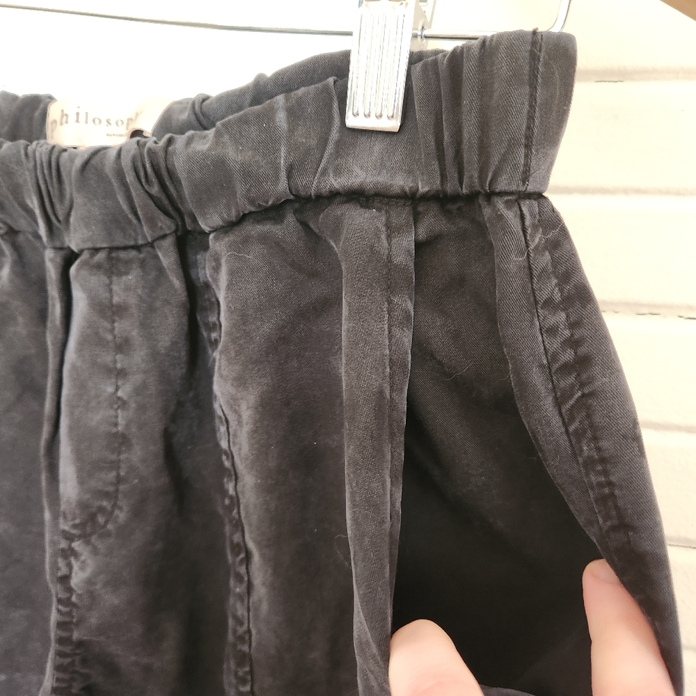 🤠 Philosphy Cargo Crop Pants - Picture 5 of 8